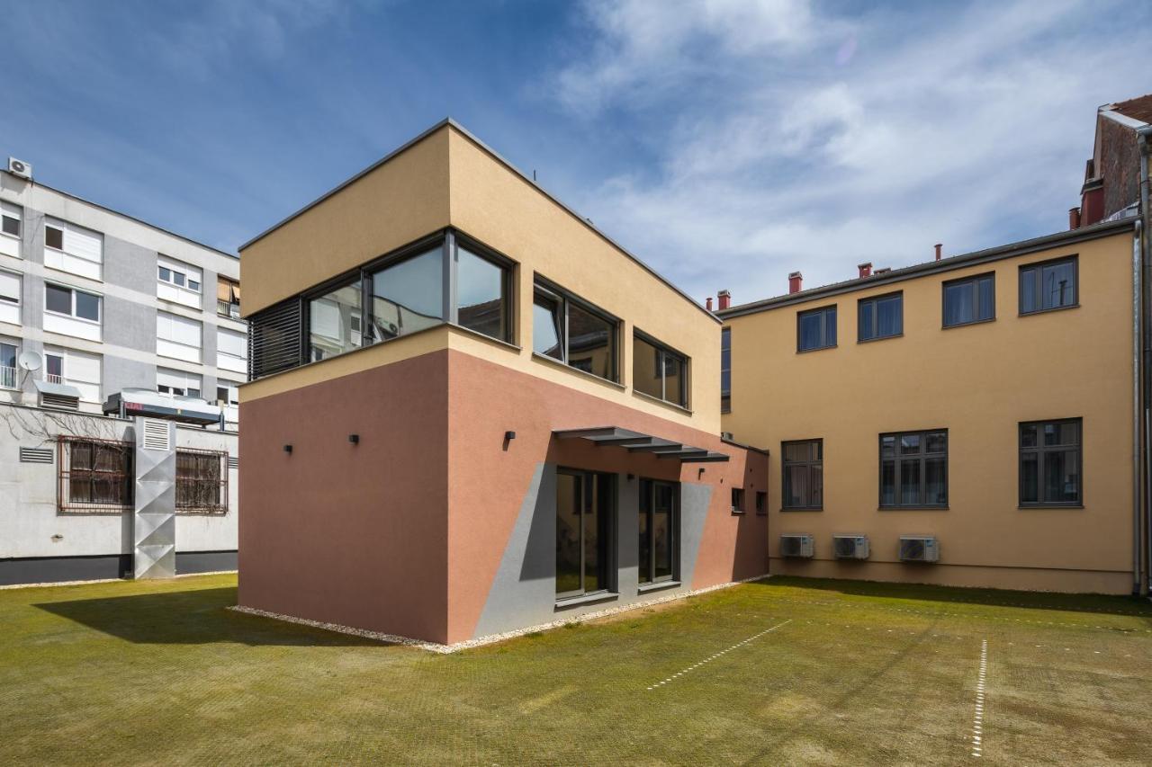 Lavilla Osijek Exterior photo