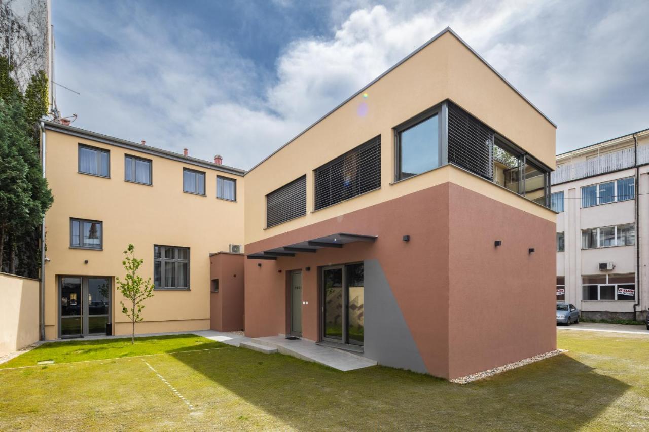 Lavilla Osijek Exterior photo